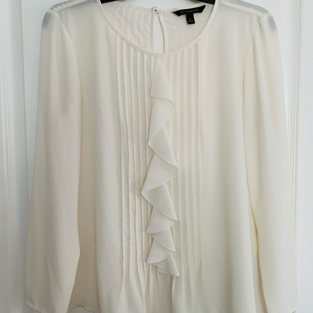 Banana Republic blouse with ruffles